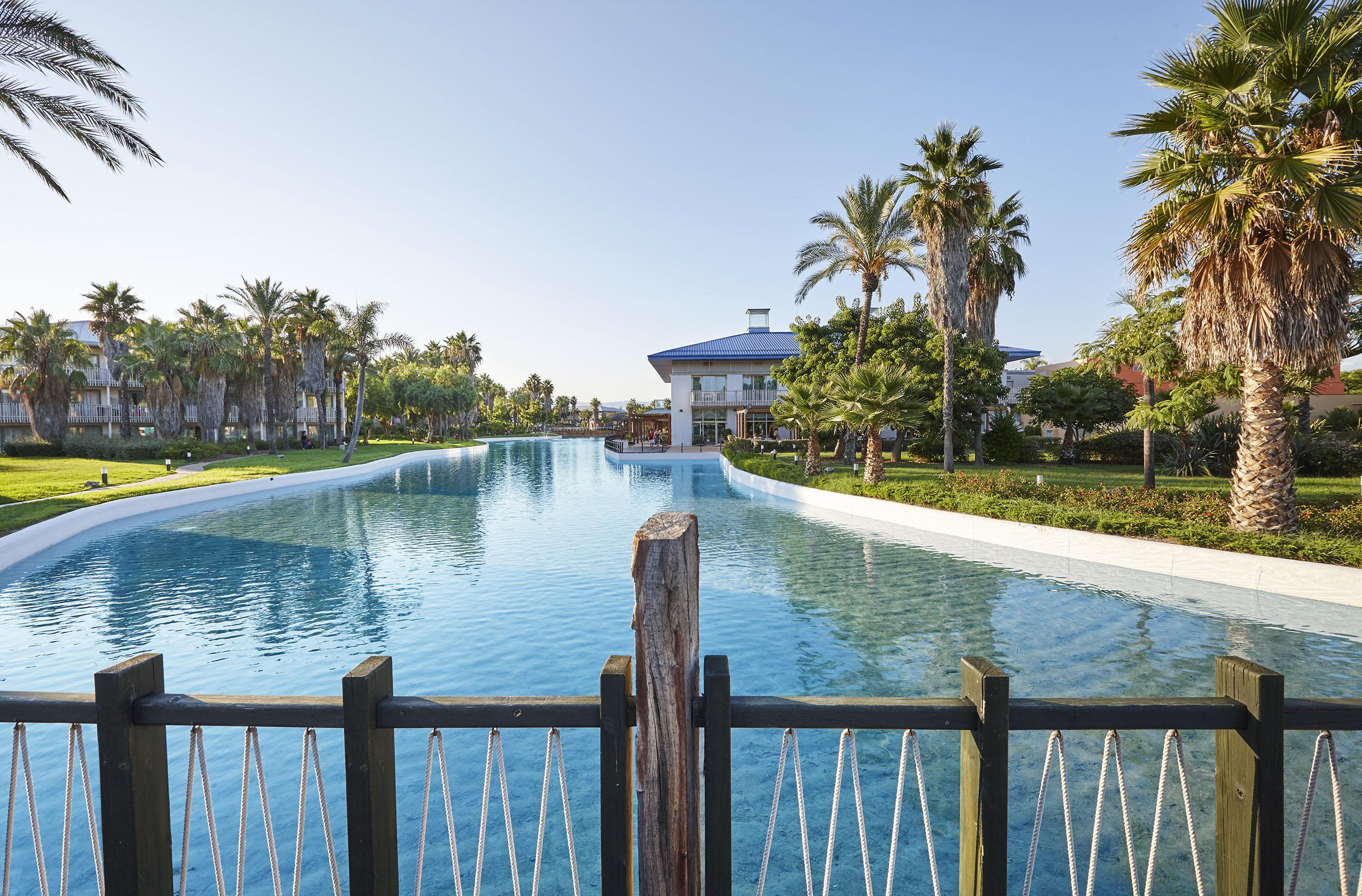 Portaventura Hotel Caribe - Includes Unlimited Access To Portaventura Park & 1 Access To Ferrari Land Салоу Екстериор снимка